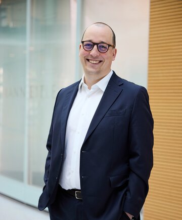 Daniel Offenbartl Stiegert von HOFFMANN EITLE